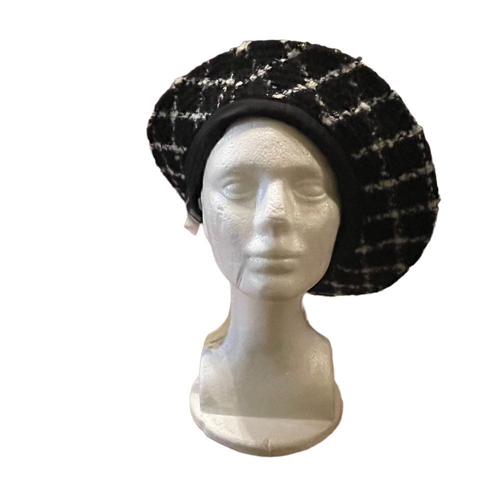 NWT INC International Concepts bucket hat white black plaid